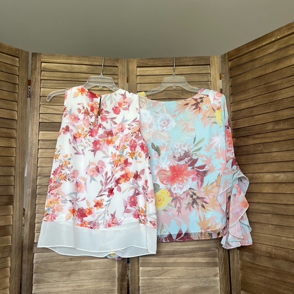 Bundle of Vince Camuto Tops - Picture 2 of 5